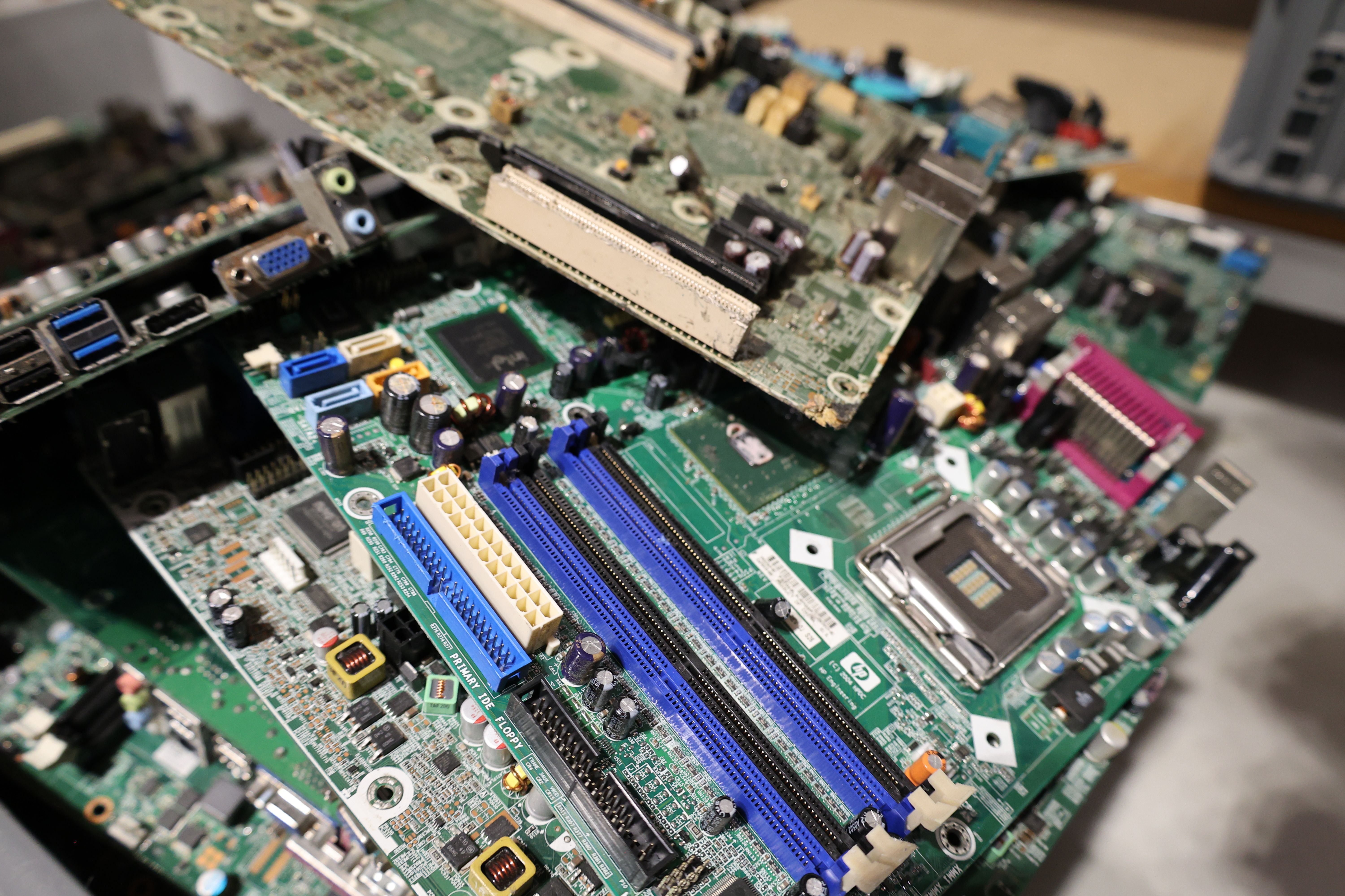 Gold Gets the Headlines, but Copper Matters Too: The Metal Hiding in Our E-Waste